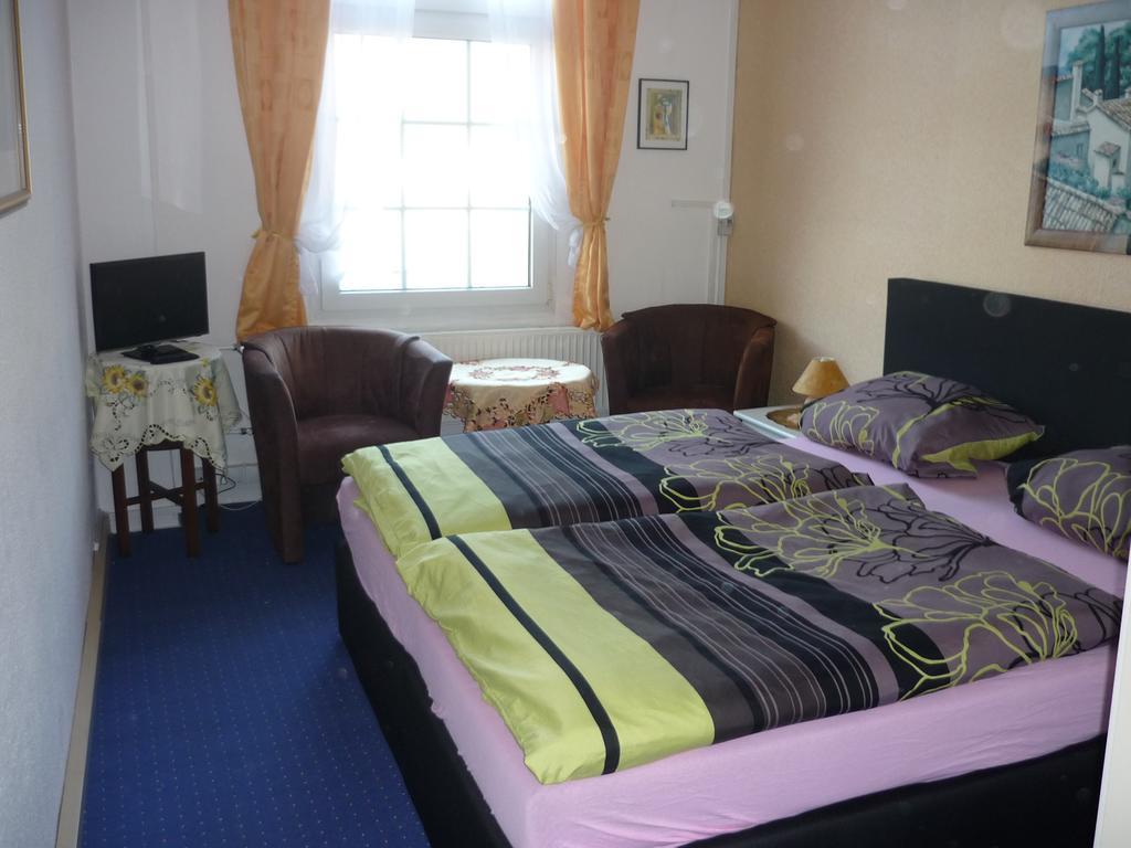 Hotel An Der Faehre Sankt Goar Bilik gambar